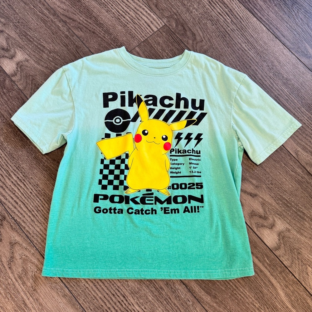 Pokémon Kids Pikachu Graphic Tee - M